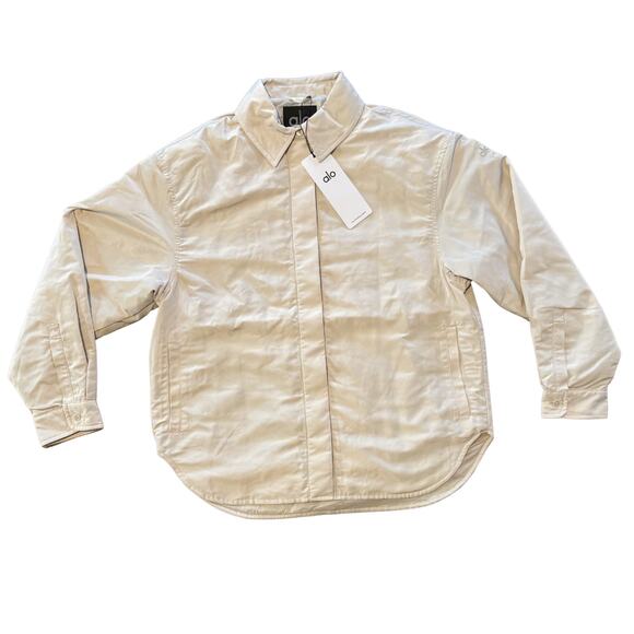 NWT ALO Socialite Shacket Bone S Lightweight Unisex Layering Jacket - Picture 4 of 8